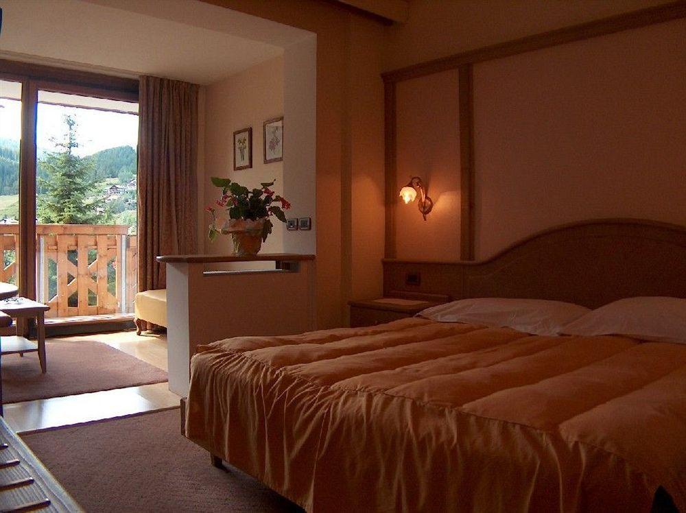 Hotel Catinaccio Rosengarten Moena Extérieur photo